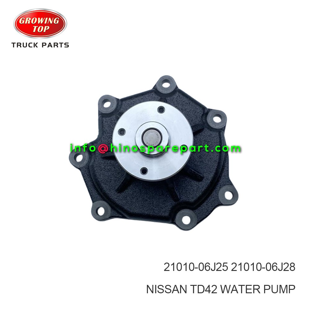 NISSAN TD42  WATER PUMP 21010-06J25