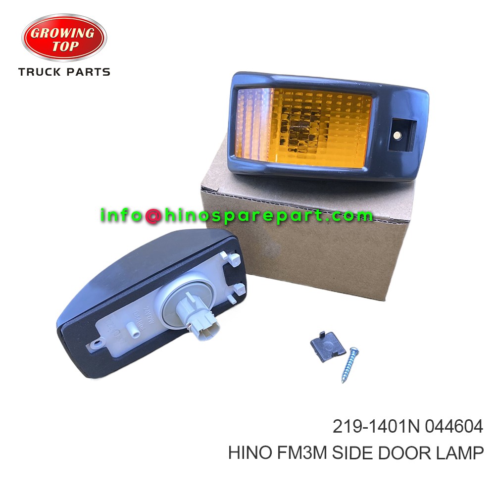 HINO FM3M SIDE DOOR LAMP 219-1401N