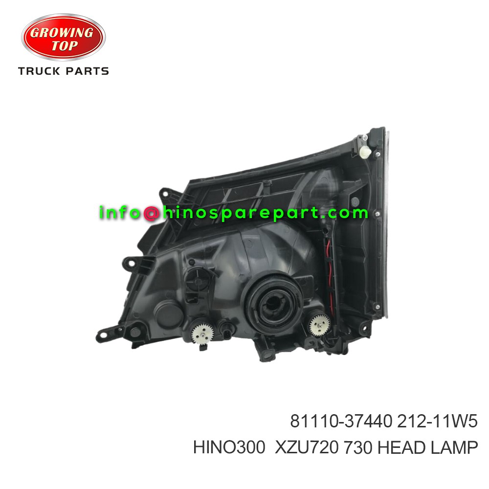 HINO300 XZU720,730  HEAD LAMP  81110-37440